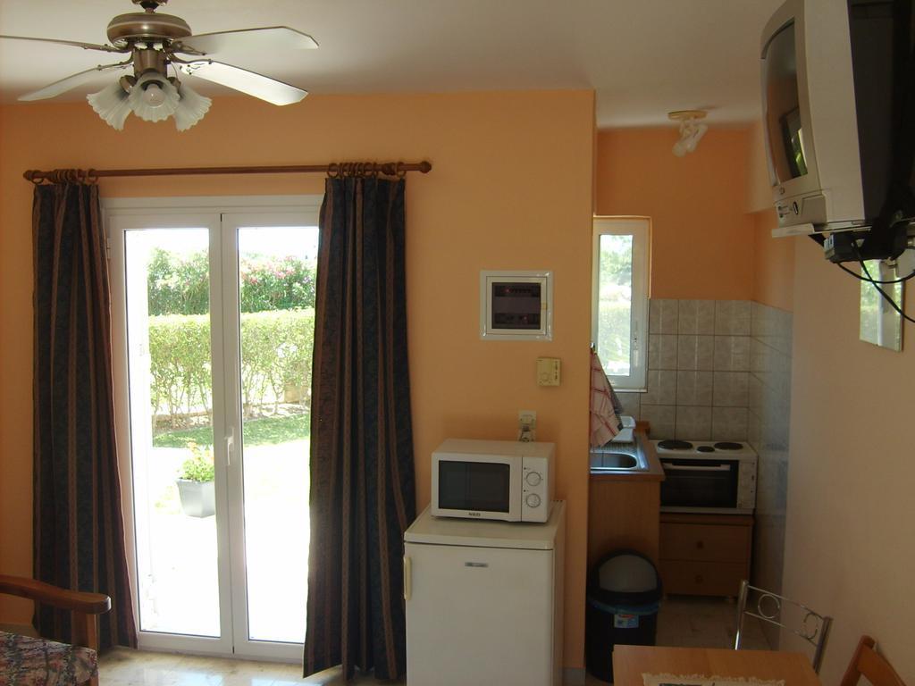 Gouna'S Aparts Apartamento Xi Beach Exterior foto
